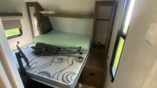 Load image into Gallery viewer, 2022 Forest River RV Salem Cruise Lite 263BHXL
