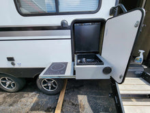 Load image into Gallery viewer, 2020 Forest River RV Vibe 26BH