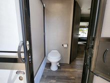 Load image into Gallery viewer, 2020 Forest River RV Vibe 26BH