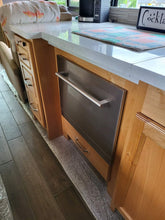 Load image into Gallery viewer, 2021 Tiffin Allegro