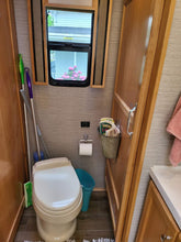 Load image into Gallery viewer, 2021 Tiffin Allegro