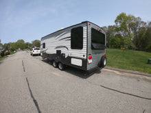 Load image into Gallery viewer, 2017 Keystone RV Springdale SM2020QB