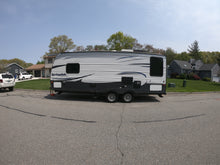 Load image into Gallery viewer, 2017 Keystone RV Springdale SM2020QB