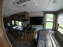 Load image into Gallery viewer, 2017 Keystone RV Springdale SM2020QB