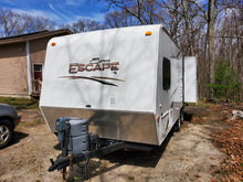 Load image into Gallery viewer, 2013 KZ Spree Escape