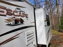 Load image into Gallery viewer, 2013 KZ Spree Escape