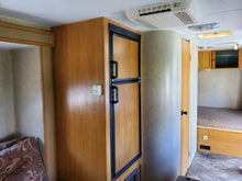 Load image into Gallery viewer, 2013 KZ Spree Escape