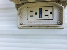 Load image into Gallery viewer, 2017 Forest River Salem 31KQBTS