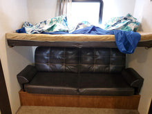 Load image into Gallery viewer, 2017 Forest River Salem 31KQBTS