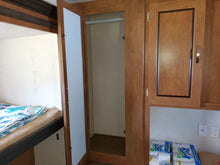 Load image into Gallery viewer, 2017 Forest River Salem 31KQBTS