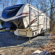 Load image into Gallery viewer, 2019 Crossroads Cruiser 3391RL