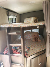 Load image into Gallery viewer, 2018 Cruiser RV Shadow Cruiser 277bhs