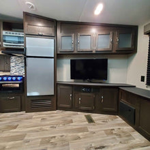 Load image into Gallery viewer, 2019 Springdale 272FWRE