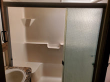 Load image into Gallery viewer, 2015 Keystone RV Cougar 333MKS