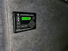 Load image into Gallery viewer, 2015 Keystone RV Cougar 333MKS