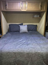 Load image into Gallery viewer, 2013 Layton Skyline  Skycat 259B